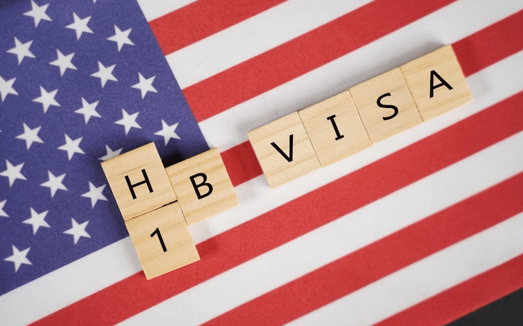 What is an H1B visa? MBA and business master's grads require an H1B visa to kick-start their careers in the US ©lakshmiprasad S via iStock