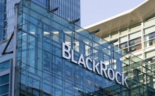 BlackRock hires MBA interns into its MBA Summer Associate Program © hapabapa via iStock