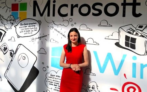 Ioana has worked as a global MBA recruiter at Microsoft for the past three years
