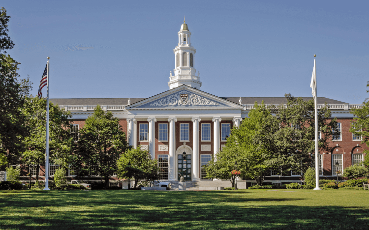 Harvard Business School has one of the lowest MBA acceptance rates in the US News top 20 | © Harvard Business School