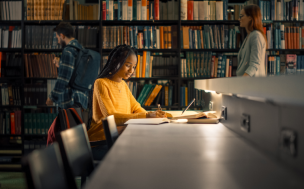 Increasing numbers of prospective business school students are prioritizing on-campus teaching, according to a recent survey © gorodenkoff / iStock