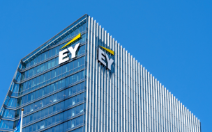 EY is one of the top consulting companies for clients seeking strategy services, according to Forbes ©JHVEPhoto / iStock