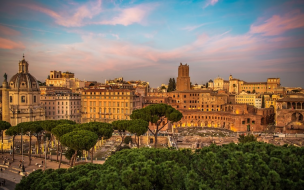 Home to thriving cities like Rome, Italy is more than a popular vacation spot. It's also a great place for business school and a global career