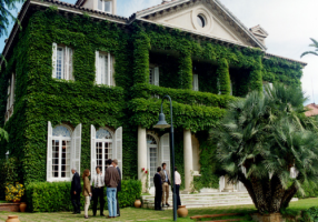 iese-business-school.png
