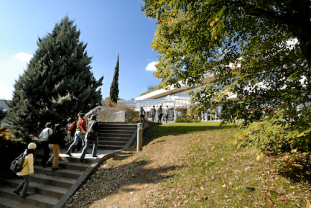 Hubpage Pic of emlyon business school